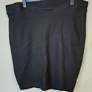 Torrid Black Pencil Skirt, Size 4